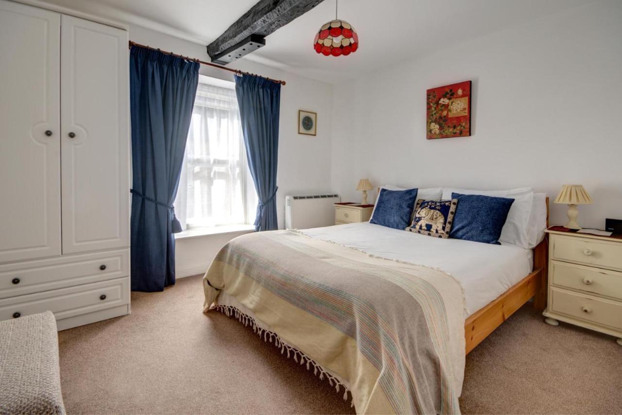 Katrinas Apartment By Treetop Property سيرنسيستر المظهر الخارجي الصورة